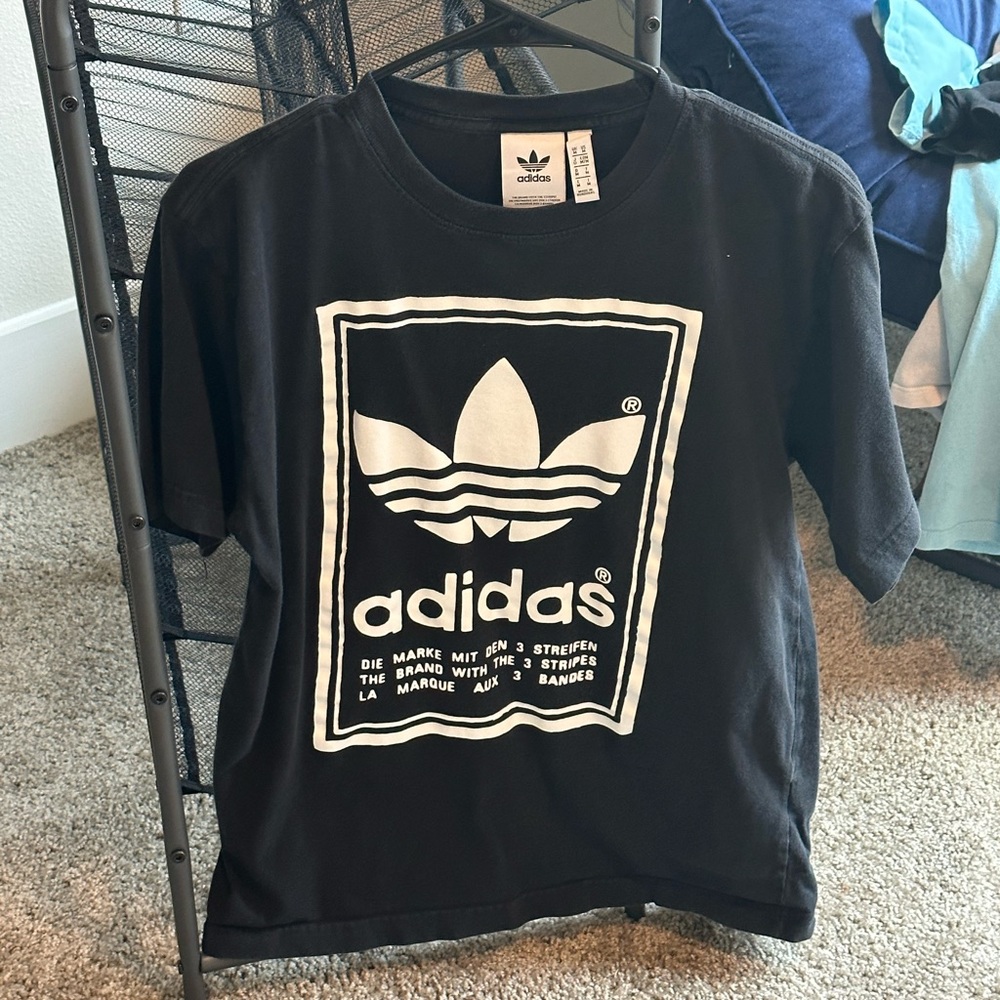 Adidas T-Shirt (M)